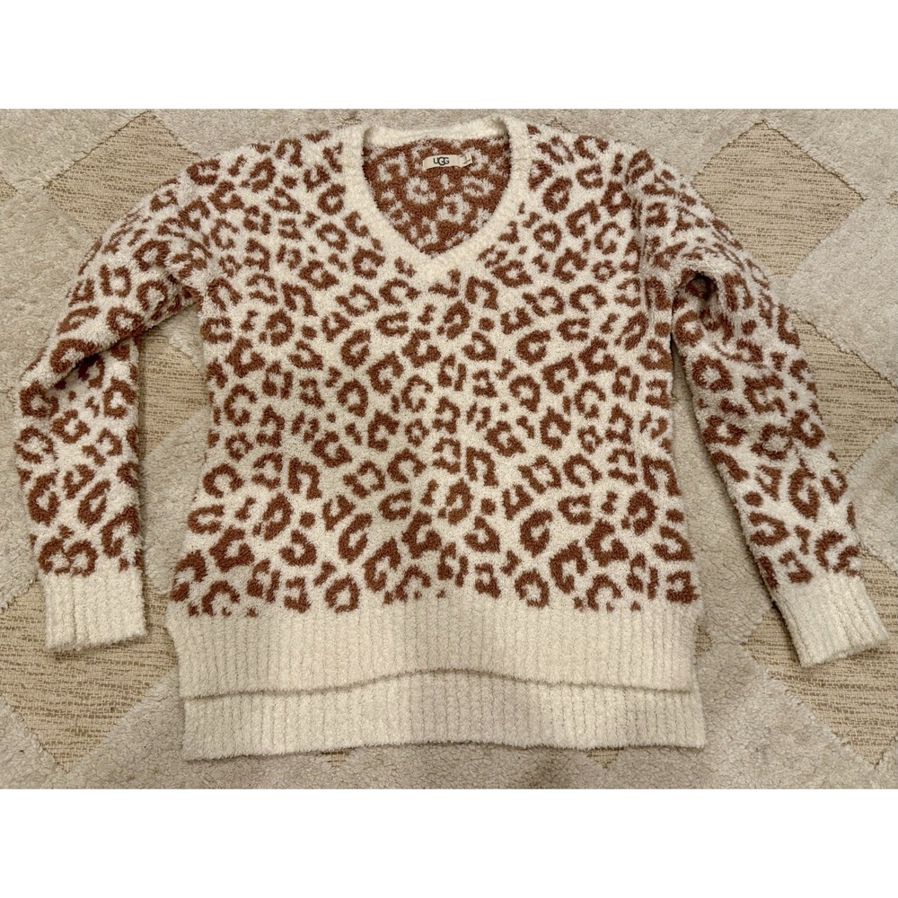 UGG Cecilia Natural Leopard Blush Animal Print Ivory V-Neck Plush Soft Sweater S - Picture 3 of 8
